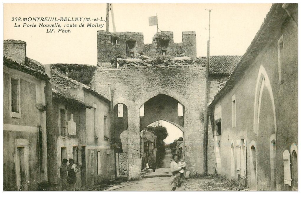 Montreuil Bellay La Porte Nouvelle Route De Mollay