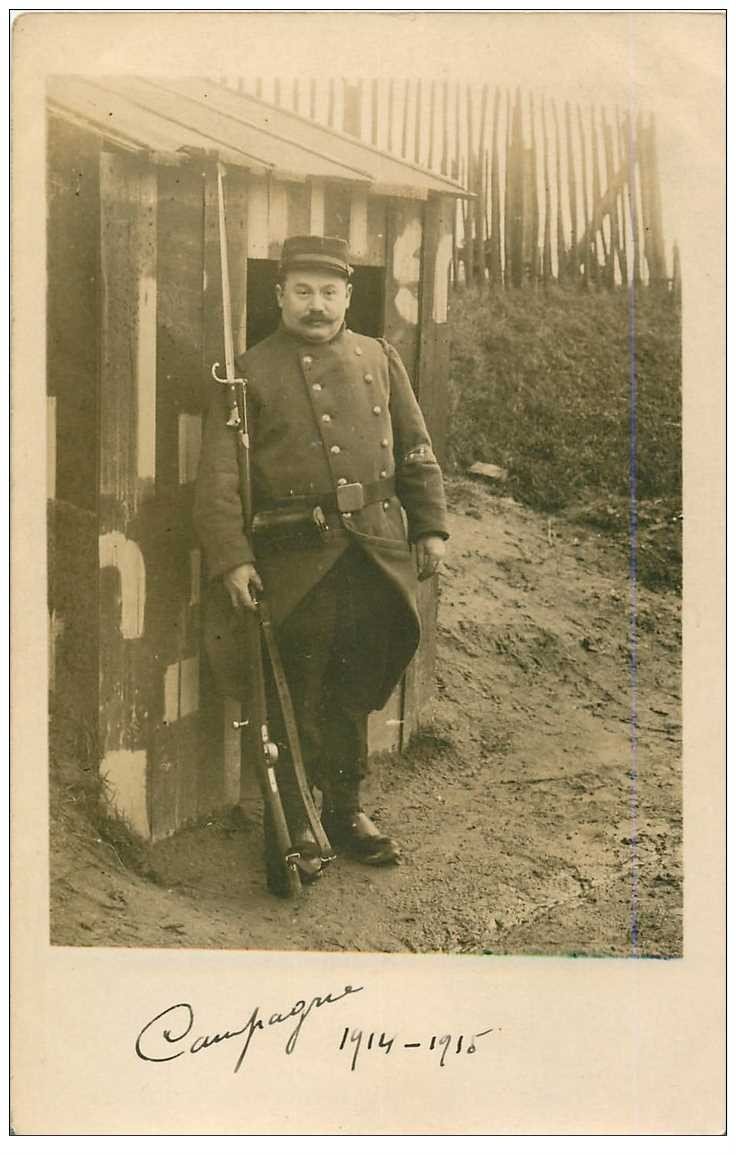 Photo Carte Postale Militaire Soldat Poilu De Garde