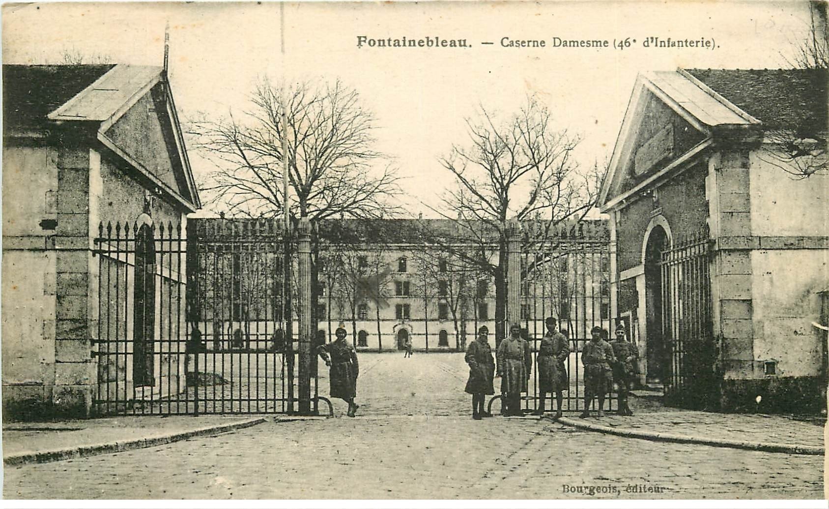 77 FONTAINEBLEAU. Caserne Damesme 46° Infanterie 1932