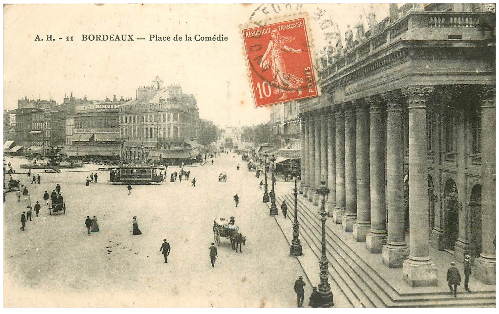 33 BORDEAUX. Place Comédie 1910