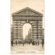 carte postale ancienne 33 BORDEAUX. Porte d'Aquitaine animée