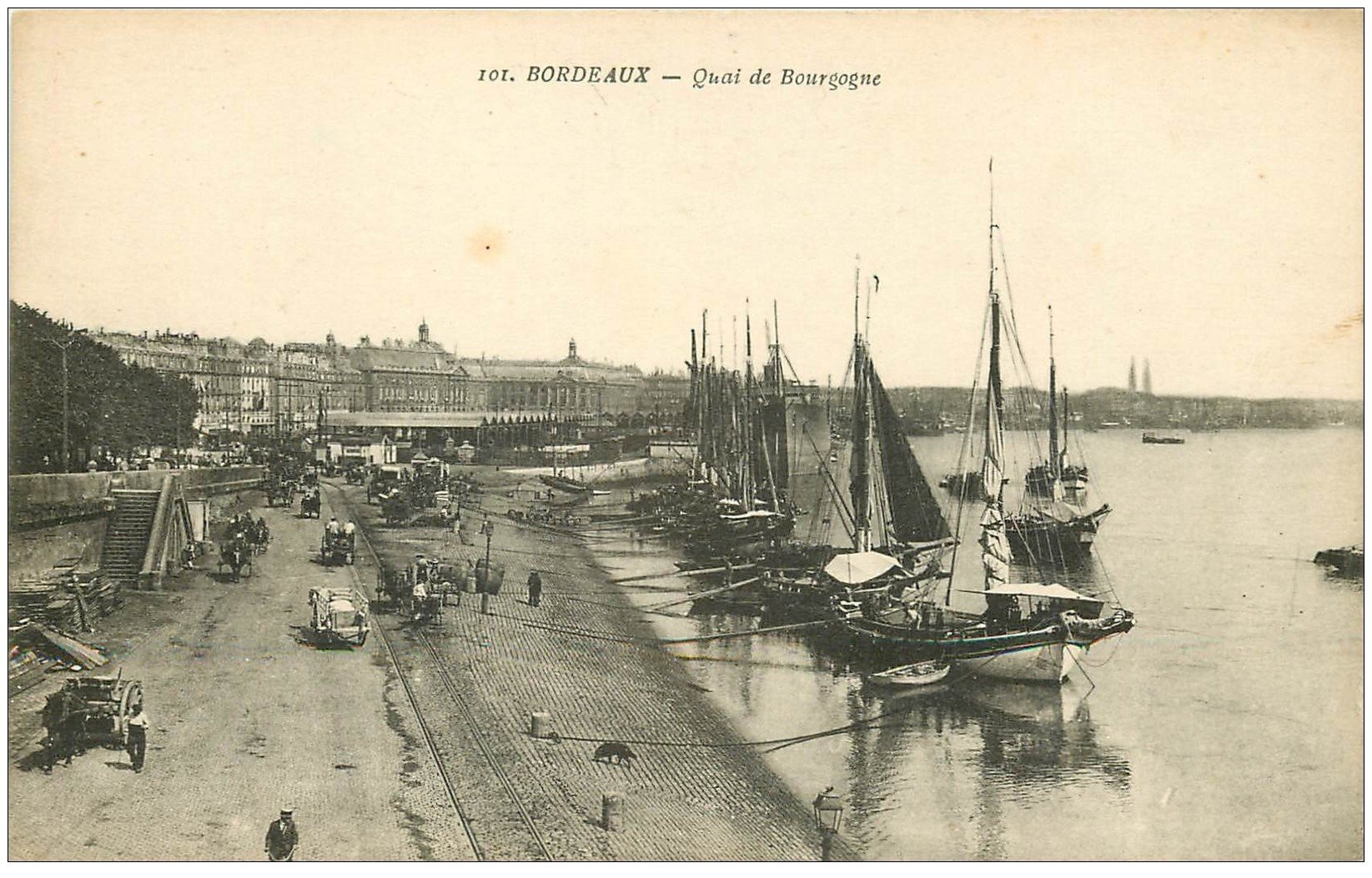 33 BORDEAUX. Quai De Bourgogne