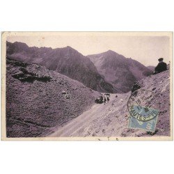 carte postale ancienne 65 COL DU TOURMALET. Voiture au Sommet et Passage 1931