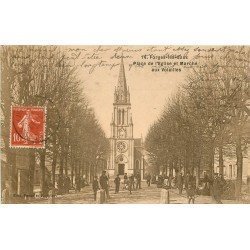 carte postale ancienne 76 FORGES-LES-EAUX. Marché aux Volailles Place Eglise 1907