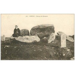 56 CARNAC. Alignement de Kermario avec Bretonne. Dolmens et Menhirs