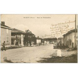 carte postale ancienne 51 BLACY. Rue de Pentecôte 1918 Militaires