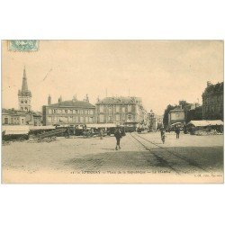 carte postale ancienne 51 EPERNAY. Le Marchée Place République 1906