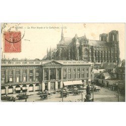 carte postale ancienne 51 REIMS. Place Royale et Cathédrale 1907 Café de la Douane