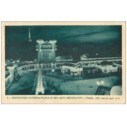 PARIS EXPOSITION DES ARTS DECORATIFS 1925. Restaurant et Tour Eiffel