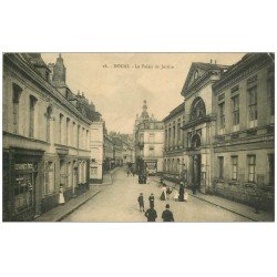 59 DOUAI. Le Palais de Justice. Estaminet Frères et Coiffeur Julien