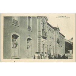 carte postale ancienne 11 PADERN. Groupe scolaire et Mairie. Carte notice...