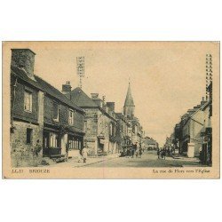 61 BRIOUZE. Rue de Flers avec ancienne Pompe à Essence 1946