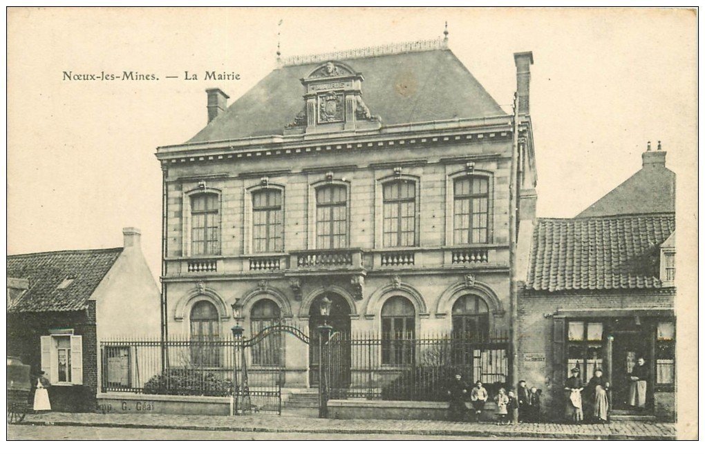 62 NOEUXLESMINES. La Mairie 1917