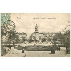 carte postale ancienne 69 LYON. Place Carnot 1908