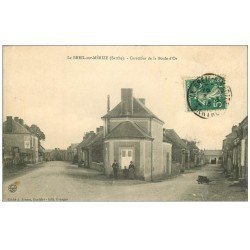 carte postale ancienne 72 LE BREIL-SUR-MERIZE. Carrefour de la Boule-d'Or 1913