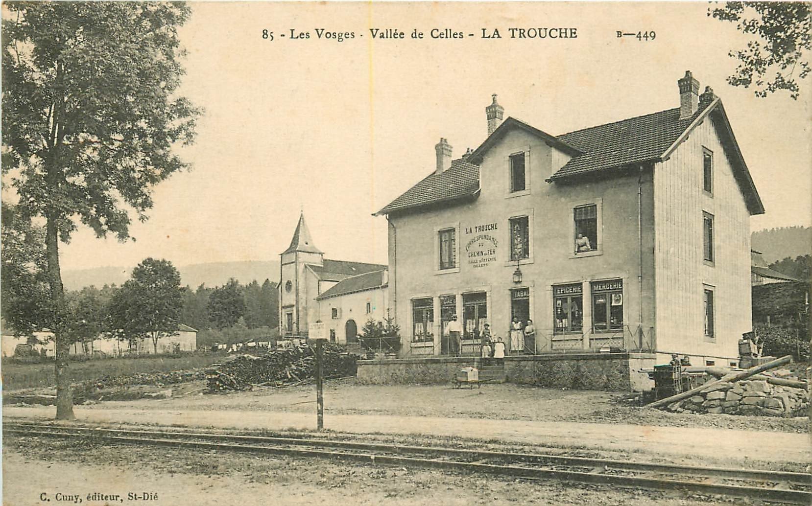 88 LA TROUCHE. Café Tabac Epicerie Mercerie et billets de