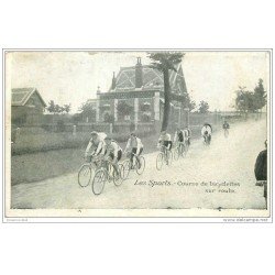 carte postale ancienne Sports Cyclisme. Course de bicyclettes sur Route. Edition Pécaud