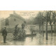 WW 51 JUVIGNY. Inondations Crue 1910. Un Sauvetage Place de l'Eglise
