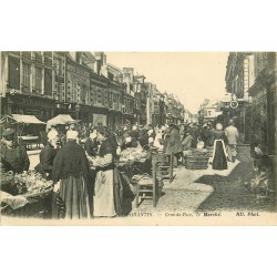 41 ROMORANTIN. Le Marché sur Grande Rue 1916