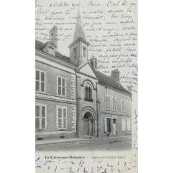 carte postale ancienne 58 ENTRAINS-SUR-NOHAINS. Pensionnat Sainte-Marie 1903. Ecriture étrange
