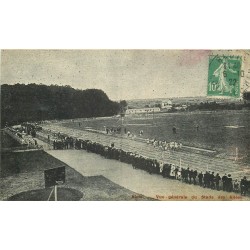 41 BLOIS. Sportifs coureurs au Stade des Allées 1922