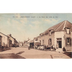 45 MONTCRESSON. Restaurant sur la Place et Baraque Foraine jour de fête 1948