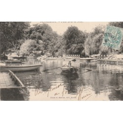 78 DENNEMONT. Rameur sur barque au Petit Bras de Seine 1906