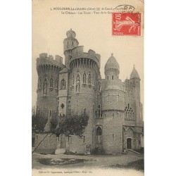 60 BOULOGNE-LA-GRASSE. Tours du Château vues de la Cour 1909