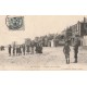 80 LE CROTOY. Chalets sur la Plage animation 1908