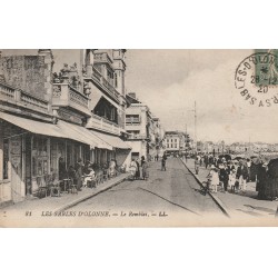 85 LES SABLES D'OLONNE. Pâtisserie sur le Remblai 1920