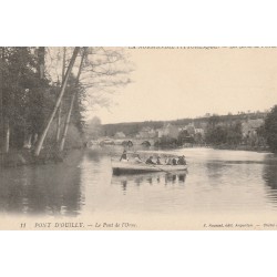 14 PONT D'OUILLY. Le Pont de l'Orne avec passeurs en barque