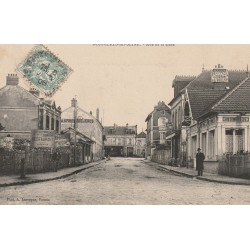 78 BONNIERES-SUR-SEINE. Hôtel restaurant de l'Ouest, de la Poste et à la Clotonnière rue de la Gare 1906