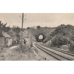 78 BONNIERES-SUR-SEINE. Locomotive à vapeur sortant du Tunnel de Rolleboise