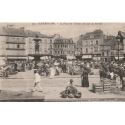 50 CHERBOURG. Le Marché sur la Place du Château 1928
