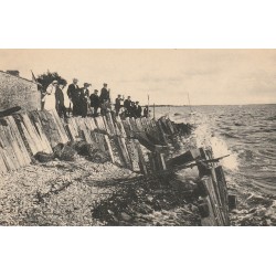17 CHÂTELAILLON PLAGE. Au Village des Boucholeurs 1916