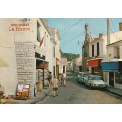17 Saint-Trojan-les-Bains. Tabac cartes postales rue de la République 1977