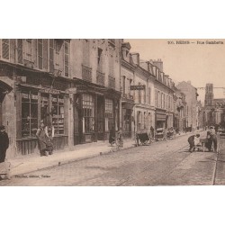 51 REIMS. Rue Gambetta magasin de cartes postales Café Bar et Hôtel Restaurant 1930