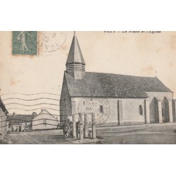 58 PAZY. La Place et l'Eglise 1920