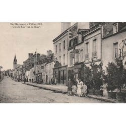 53 PRE-EN-PAIL. Hôtel Bretagne sur Grande Rue Coiffeur et Horloger 1922