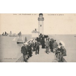 76 LE TREPORT. La Jetée et le Phare