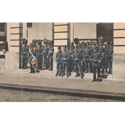 BRUXELLES. Grenadiers et Carabiniers