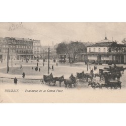 59 ROUBAIX. Panorama de la Grand'Place avec nombreux fiacres 1904