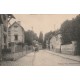 95 GONESSE. Attelage devant les Villas de la Rue de Paris vers 1908