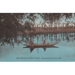 77 MAROLLES-SUR-SEINE. Un beau coin de Pêche à la ligne sur barque 1935