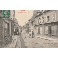 58 CORBIGNY. Rue des Forges 1907 magasins de Chaussures et de Vélos