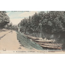 94 De La Varenne à Champigny. Barques de location pour Île d'Amour