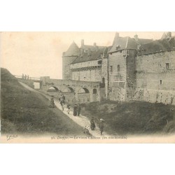 76 DIEPPE. Les mâchicoulis du Vieux Château