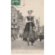 59 DOUAI. Cortège des Géants. Gayant Madame 1911