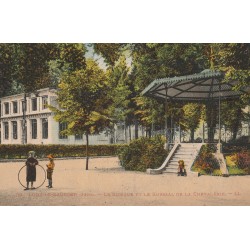 2 Cpa 39 LONS-LE-SAUNIER. Kiosque Kursaal Chevalerie et Etang du Parc 1925