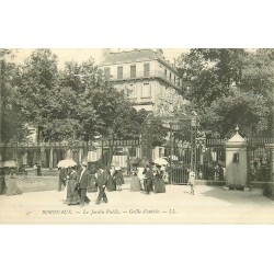 6 Cpa 33 BORDEAUX. Jardin Public, Cathédrale, Allées Tourny, Pont, Place Gambetta et Monument Girondins